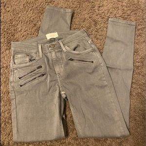 women’s jeans